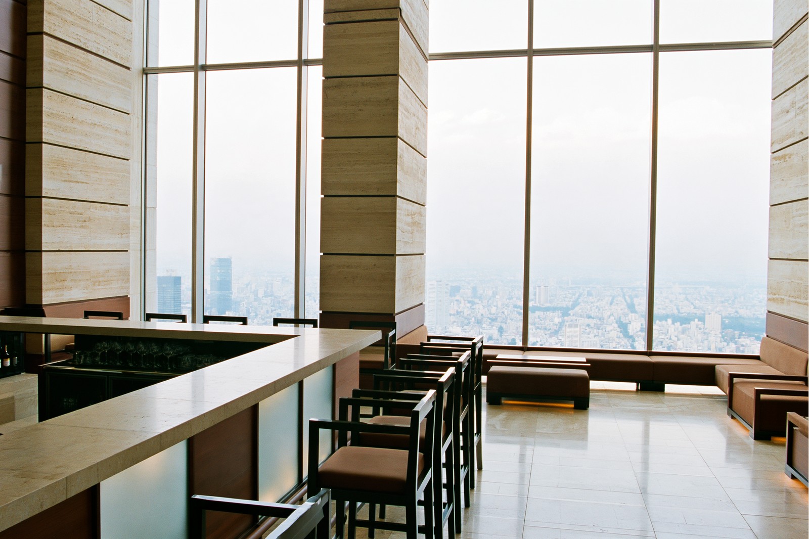 Sky Lounge